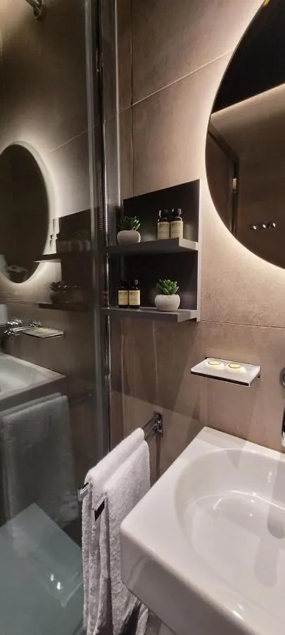 Santarella Guest House Milano