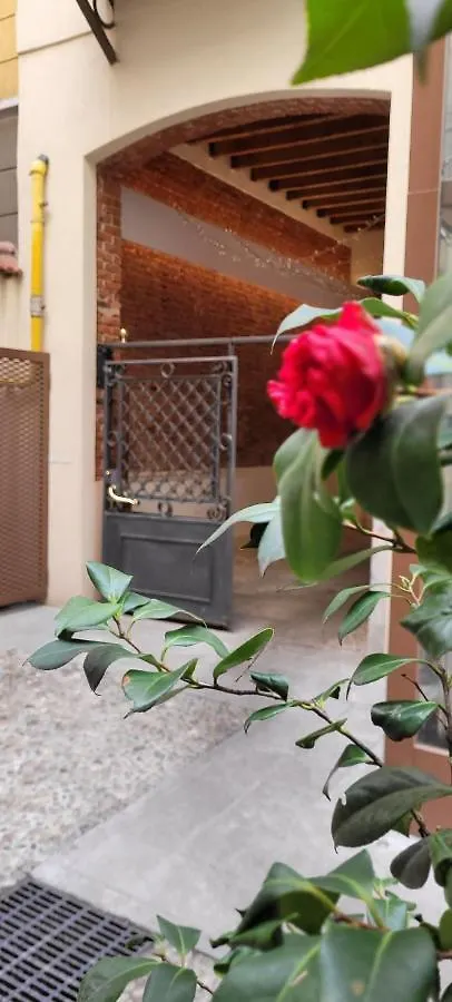 Santarella Guest House Milano