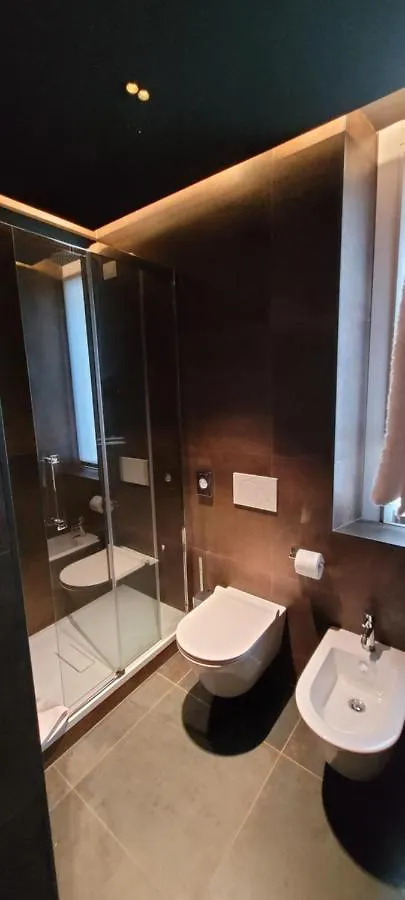 Santarella Guest House Mediolan